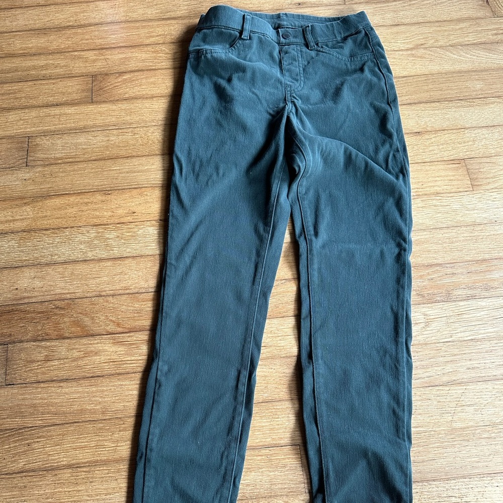 Uniqlo Jeggings. Green. Size Small